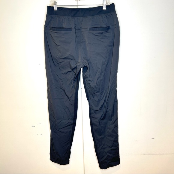 Lululemon Great Wall Pants - Picture 2 of 4